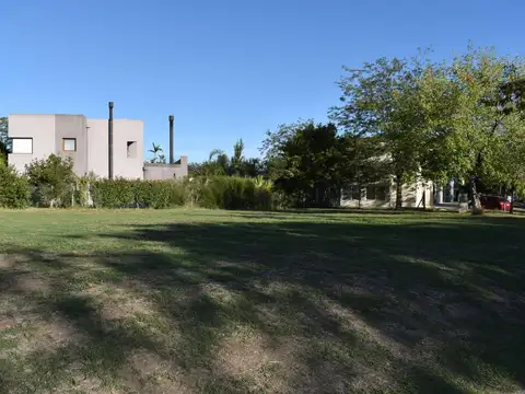 Lote interno en Fincas de Hudson