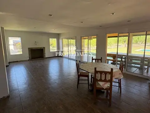 Casa en Venta de 3 dormitorios