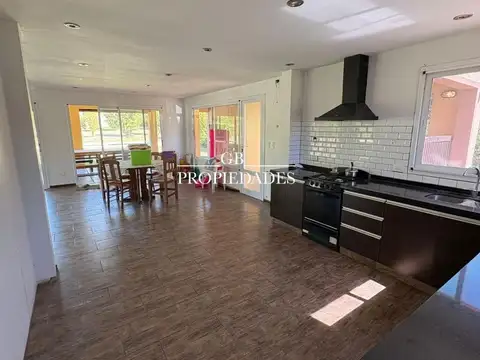 Casa en Venta en Zelaya, USD 219.000