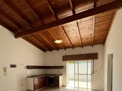 Departamento en Alquiler con 1 cocheras