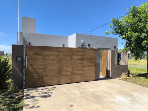 HERMOSA CASA VILLA AMELIA