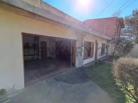 Suipacha 200, Piso 0
