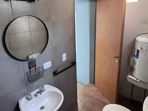 Depto Tipo Casa en Alquiler en Colegiales, $ 660.000