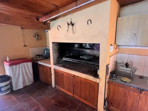 Casa en Venta con 4 cocheras