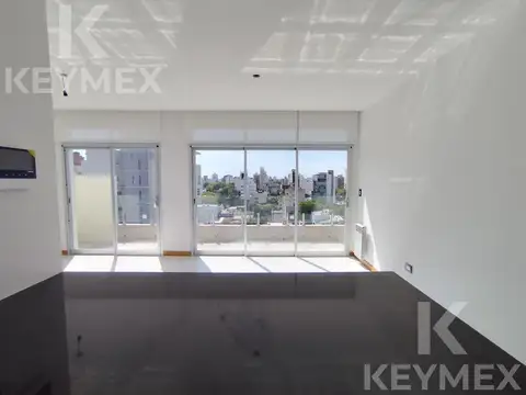 Dúplex en altura en venta, 9°piso con terraza, La Plata