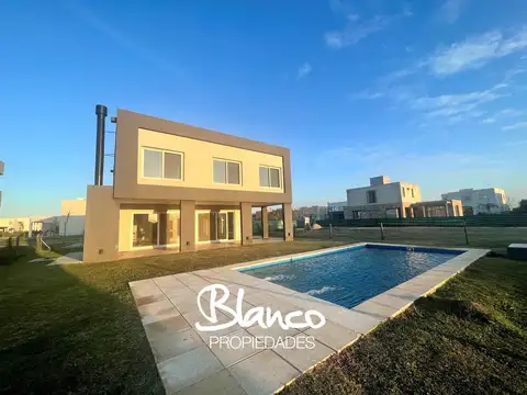 Casa  en Venta en Puertos, Escobar, G.B.A. Zona Norte