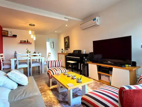 Depto Tipo Casa en Venta de 2 dormitorios