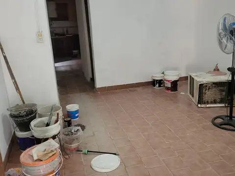 CASA EN ALQUILER PARA VIVIENDA Y TALLER DE COSTURA