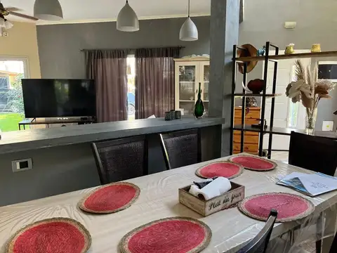 Casa en Venta con 1 cochera