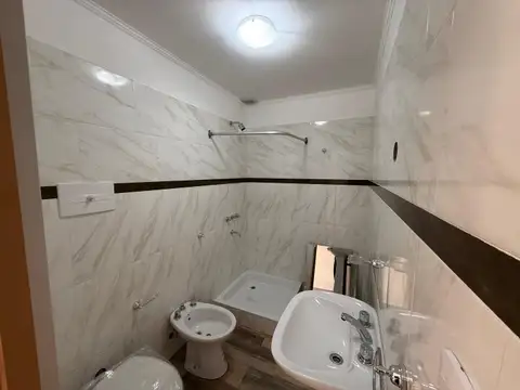 Departamento en Alquiler en Barrio Manzanares, $ 450.000