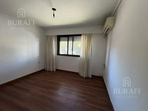 Depto Tipo Casa en Venta en Olivos, USD 185.000