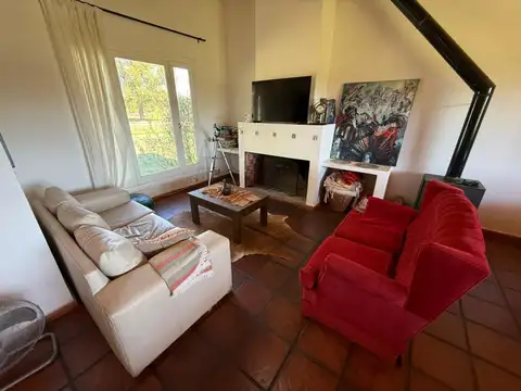 Casa en Alquiler de 3 dormitorios