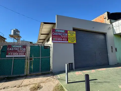 ¡Oportunidad! Casa con local en venta sobre Av. San Martin
