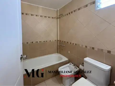 Departamento 3 ambientes con 2 baños