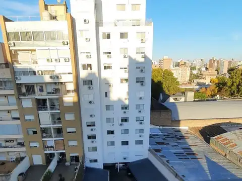 Caferatta 900, Piso 8 E