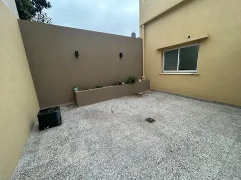 Depto Tipo Casa en Venta de 2 dormitorios