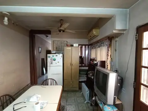 Depto Tipo Casa 4 ambientes con 3 baños