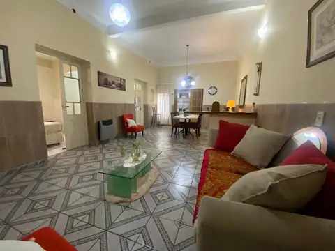 Casa en Venta en Valentín Alsina, USD 180.000