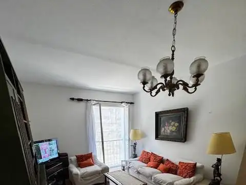 Teodoro García 2800