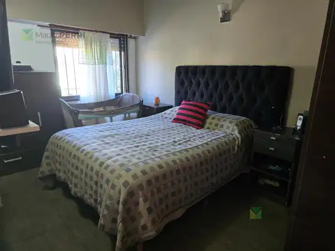 Depto Tipo Casa en Venta con 2 cocheras