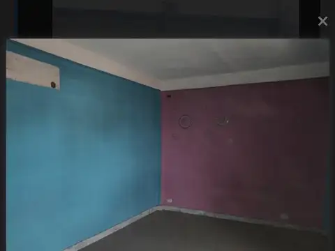 Venta 2 locales, depto y terreno libre (juntos o separados) 30 % y saldo sin interes