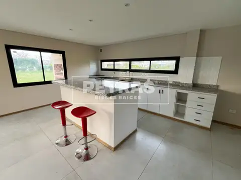 Casa en Venta en Cañuelas, USD 280.000