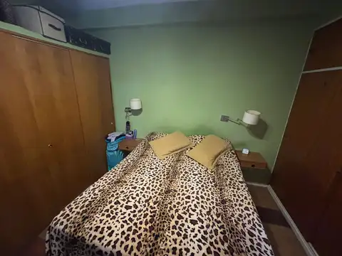 Depto Tipo Casa en Venta 50 años