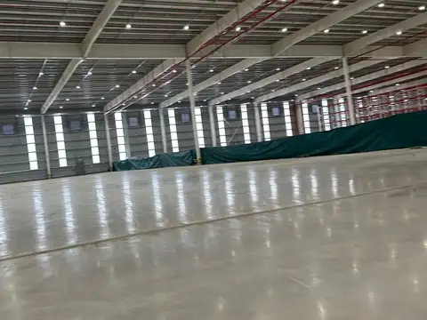 ALQUILER NAVE TRIPLE A EN EL JAGUEL DEPOSITO DE 2900 M2 CUBIERTOS