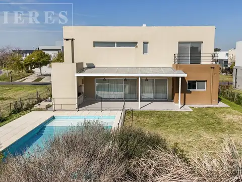 Casa en Venta en Puertos - Barrio Vistas, USD 550.000