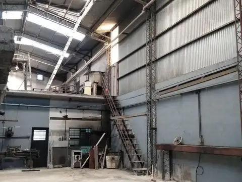 EXCELENTE GALPON MUY BIEN UBICADO