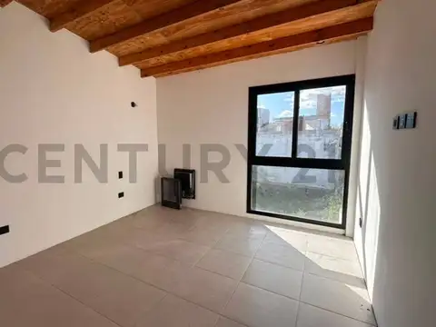 3 bis e/ diag 83 y 84 n , Piso 0