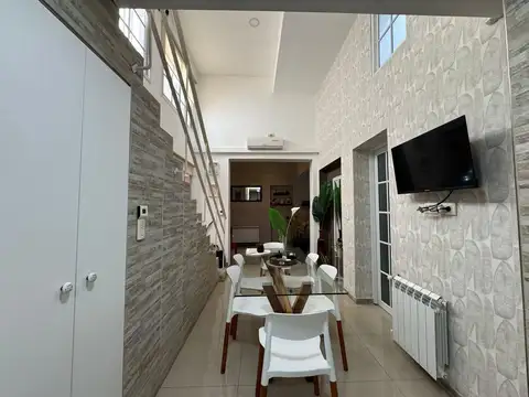 Depto Tipo Casa en Venta de 4 ambientes
