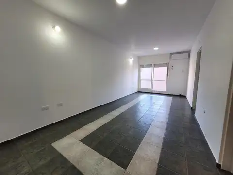 Finochietto 400, Piso 4