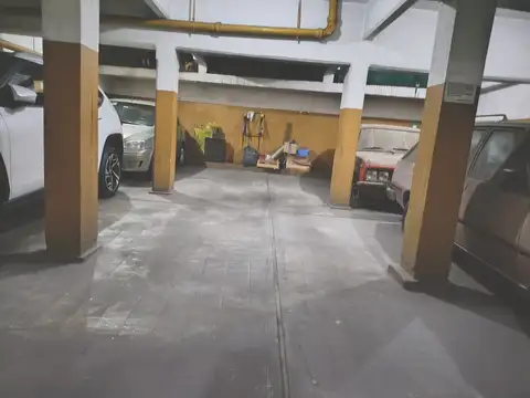 Cochera en Venta con acceso Horizontal