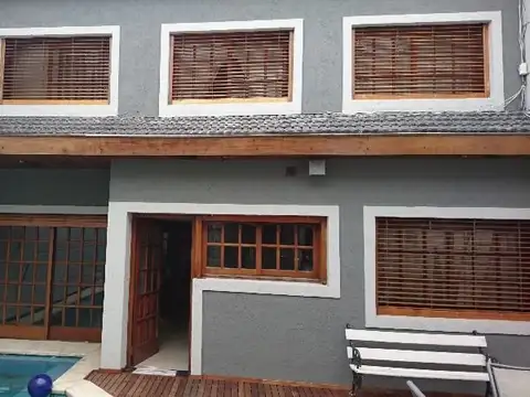 Casa en Venta en Villa del Parque, USD 460.000