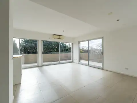 Departamento en Alquiler de 3 dormitorios