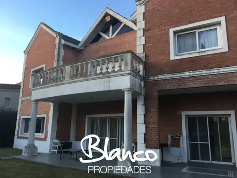 Ayres de Pilar 100