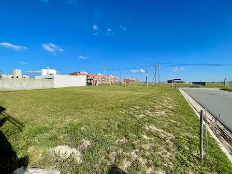 Terreno en Venta en Colinas De Manantiales, USD 52.000