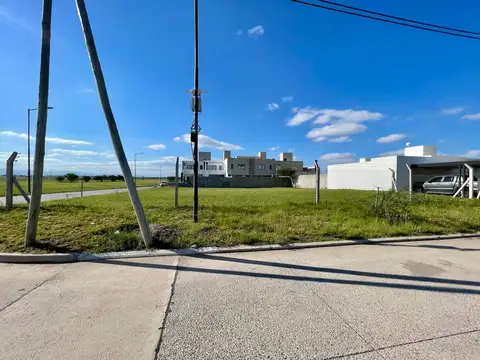 Terreno en Venta en Colinas De Manantiales, USD 52.000