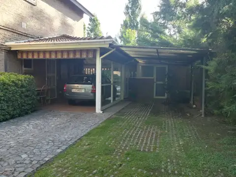 Casa en Venta en Barrio Garin Norte, USD 370.000