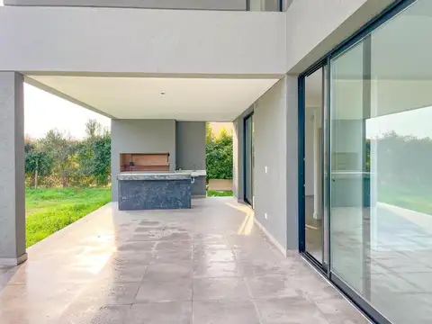 Casa en Venta en San Matias, USD 445.000