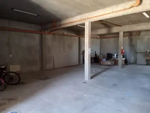 Cabildo 831 , Piso 0