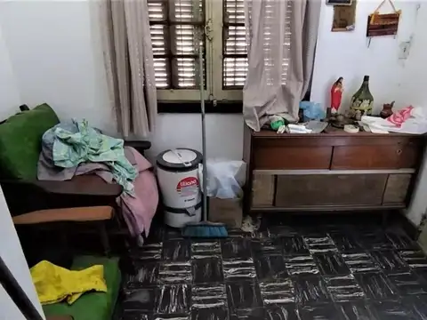 Casa 4 ambientes con 1 baño