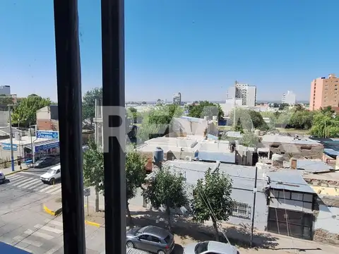 EDIFICIO EN BLOCK, MIXTO, INDEPENDENCIA 586, NQN