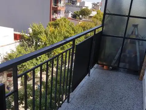 Departamento en Alquiler en Monte Castro, $ 700.000