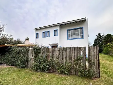 Venta casa 4 ambientes en el Barrio La Emilia, Pilar