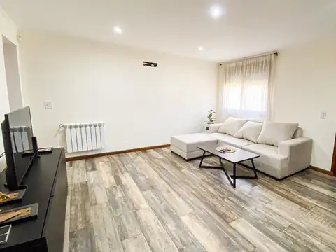 Casa 6 ambientes con 3 baños