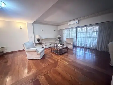 Casa en Venta en Lanus Este, USD 400.000