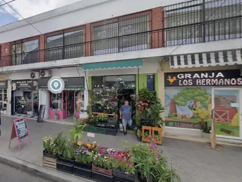 Local en Alquiler en Munro, $ 650.000