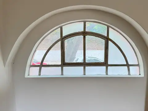 Depto Tipo Casa en Venta 40 años